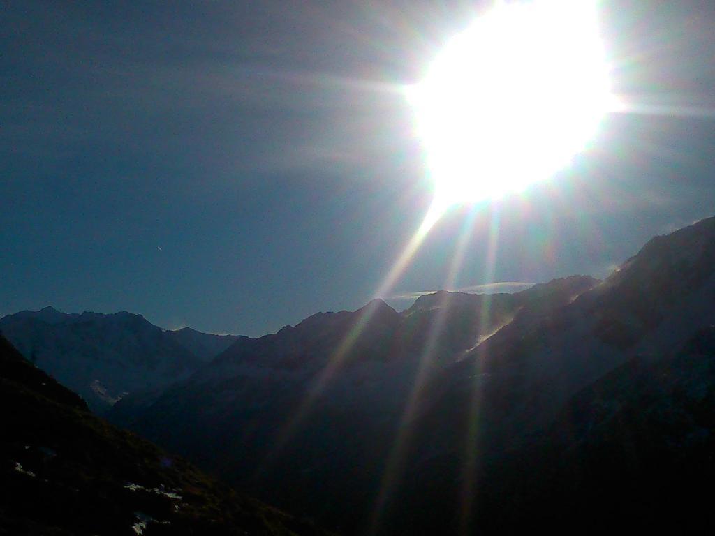 Haus Bergfreund Apartment Sankt Leonhard im Pitztal Bagian luar foto
